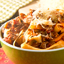 bolognese_sauce_with_mushrooms_ccm_food